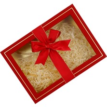 26X19 cm Premium Kalite Hediye Kutusu - Kırmızı Kalın Mukavva, Yılbaşı Temalı ve Kapaklı Kırpıntılı Özel Tasarım Hediye Kutusu