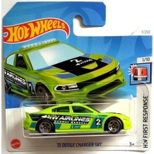 Tekli Arabalar 15 Dodge Charger Srt HTC87