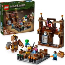 Minecraft Orman Malikanesi Dövüş Ringi 21272-10 Yaş Üzeri Kız ve Erkek Çocuklar Için Tavuk Jokey ve Duruşu Ayarlanabilir Büyük Domuz Minifigürleri Içeren Yaratıcı Oyuncak Yapım Seti (491 Parça)