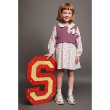 Magu Kız Çocuk Pamuklu Çiçek Desenli Elbise – Triko Yelek Detaylı, Yakalı, Fiyonk Aplikeli