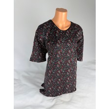 Yaşar Triko Kadın Siyah U Yaka Kısa Kollu Çiçek Desenli Yırtmaçlı Dokuma Viskon Anne Penye Tişört