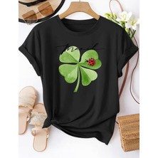 Amor Face Büyük Beden Özel Tasarım Dört Yapraklı Şans Yoncası Baskılı %100 Pamuk Modern Kadın T-Shırt
