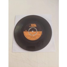 Plakperest Lale Belkıs – Kendi Düşen Ağlamaz - 1977 Türkiye Basım 45’lik Plak /kapaksız-2.el