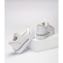 Kadın Yüksek Taban Rahat Şık Günlük Spor Ayakkabı Beyaz Renk