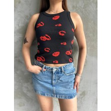 Öpücük Baskılı Bluz