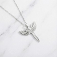 Arvenia Silver Melek Kanatlı Kılıç Motifli Zirkon Taşlı Kadın 925 Ayar Gümüş Kolye