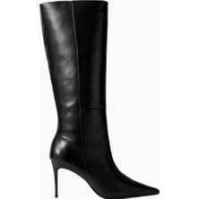 Black Suede Studio Kath 80 Siyah Deri Sivri Burun, El Yapımı Şık Diz Altı Topuklu Çizme