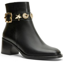 Emienza Clara Vegan Deri Toka Aksesuar Detaylı Bayan Bot