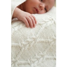 Trikomer Triko Örgülü Mevsimlik Özel Kutulu Bebek Battaniyesi