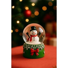 Yılbaşı Temalı Kar Küresi, Şık ve Parlak Dekorasyon Parçası