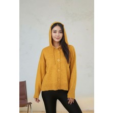 Mamayaga Kadın Kapüşonlu Önden Düğmeli Yumoş Triko Spor Şık Tesettüre Uygun Kışlık Ceket