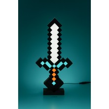 Minecraft Kılıç Tasarımlı LED Masa Lambası – 32 cm Adaptörlü Gece Lambası