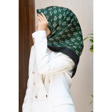Vissona %100 Twill Ipek Geometrik Desenli Zümrüt Yeşili Renkli 90X90 Eşarp Dikim Şekli : El Dikişi