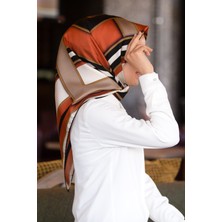 Vissona %100 Twill Ipek Geometrik Desenli Taba - Bej Renkli 90X90 Eşarp Dikim Şekli : El Dikişi