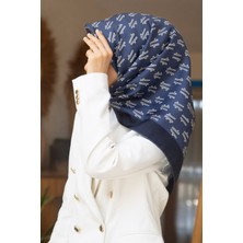 Vissona %100 Twill Ipek Geometrik Desenli Indigo - Lacivert Renkli 90X90 Eşarp Dikim Şekli : El Dikişi