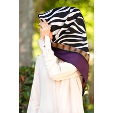 Vissona %100 Twill Ipek Zebra Desenli Mürdüm - Gold Renkli 90X90 Eşarp Dikim Şekli : El Dikişi