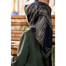 Vissona % 57 Ipek % 43 Viskontwill Ipek Etnik Desenli Siyah - Zümrüt Yeşili Renkli 90X90 Eşarp Dikim Şekli :