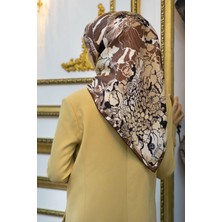 Vissona %100 Twill Ipek Yaprak Desenli Kahverengi - Bej Renkli 90X90 Eşarp Dikim Şekli : El Dikişi