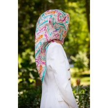 Vissona %100 Twill Ipek Geometrik Desenli Turkuaz - Pembe Renkli 90X90 Eşarp Dikim Şekli : El Dikişi