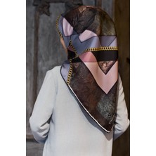 Vissona %100 Twill Ipek Taş Efekti Desenli Pudra - Gri Renkli 90X90 Eşarp Dikim Şekli : El Dikişi