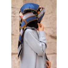 Vissona %100 Twill Ipek Şeritleri Kemerli ve Çiçek Desenli Indigo - Gri Renkli 90X90 Eşarp Dikim Şekli : El