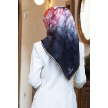 Vissona %100 Twill Ipek Duman Desenli Siyah Renkli 90X90 Eşarp Dikim Şekli : El Dikişi