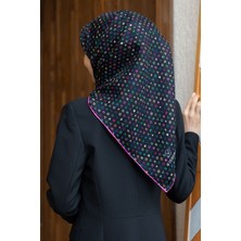 Vissona %100 Twill Ipek Çıtır Motif Desenli Siyah - Fuşya Renkli 90X90 Eşarp Dikim Şekli : El Dikişi
