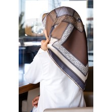 Vissona %100 Twill Ipek Geometrik Desenli Bej - Gri Renkli 90X90 Eşarp Dikim Şekli : El Dikişi