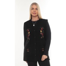 Güllü Nakışlı Kışlık Kalın Çelik Örgü Düğmeli Cepli Triko Anne Yelek