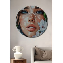 Teona Ahşap Bahar Esintili Mavi Gözlü Kadın Portresi Ahşap Dekoratif Tablo Yuvarlak Duvar Tablosu