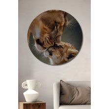 Teona Ahşap Anne Aslan Yavru Sevgi Anı Yağlı Boya Görünümlü Ahşap Dekoratif Tablo Yuvarlak Duvar Tablosu