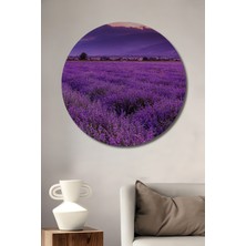 Teona Ahşap Mor Bulutların Örtüsündeki Lavanta Tarlası Yağlı Boya Görünümlü Dekoratif Ahşap Tablo Yuvarlak Duvar Tablosu