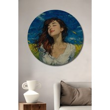 Teona Ahşap Yağlı Boya Görünümlü Huzurlu Kadın Sanat Tablosu Ahşap Dekoratif Tablo Yuvarlak Duvar Tablosu