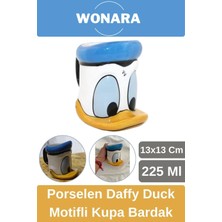 Wonara Özel Tasarım Sevgili Arkadaş Şık ve Dekoratif Hediyelik Porselen Daffy Duck Motifli Kupa Bardak
