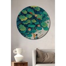 Teona Ahşap Nilüferler Arasında Sakin Bir Yolculuk Sulu Boya Görünümlü Ahşap Tablo Yuvarlak Duvar Tablosu