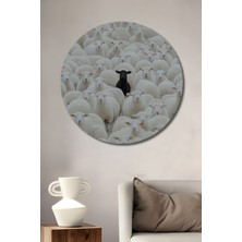 Teona Ahşap Farklılığın Sanatsal Yansıması Siyah Koyun Ahşap Dekoratif Tablo Yuvarlak Duvar Tablosu