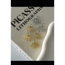 Kayoubi Kadın Antialerjik Kararmaz Suya Dayanıklı Zirkon Taşlı Tarz Silver Gold Çelik Marka Küpe Modelleri