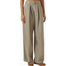 Haikure Candy Kısa Pantolon, Bej-Organik Pamuklu Modern Kadın Pantolonu