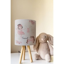 Talia Home Bej Balerin Kız Desenli Çocuk Odası Abajur Masa Lambası TLAB-258
