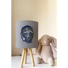 Talia Home Gri Uzay Astronot Desen Çocuk Odası Abajur Masa Lambası TLAB-233