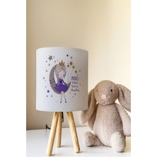 Talia Home Mor Ay'da Oturan Kız Desenli Çocuk Odası Abajur Masa Lambası TLAB-209