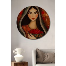 Teona Ahşap Muhteşem Iran Kadını Nar Tabağı Görünümlü Yağlı Boya Ahşap Dekoratif Tablo Yuvarlak Duvar Tablosu