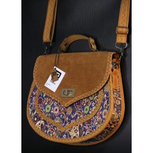 Pujiva Büyük Boy Etnik Tarz Kilim Desenli, Omuz Askılı, Fermuarlı, Kilitli, Desenli Omuz Askılı Çanta