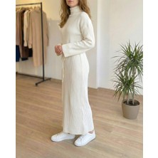 Niche Thread Volanlı Triko Tesettür Elbise - Ekru