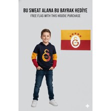 Galatasaray Lisanslı Logo Siyah Kapüşonlu Çocuk Sweat Bayrak Hediyeli