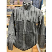 TCR Erkek Triko Fermuarlı Cepli Desenli Hırka