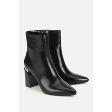 Yaya By Hotiç Kadın Siyah Gold Detaylı Sivri Burunlu Topuklu Bot