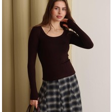 Betnur Kadın Parmak Geçmeli U Yaka Bady