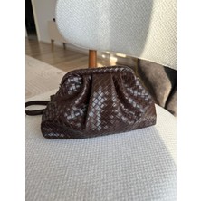 Melecco En Trend: Örgü Detaylı Kapitone Postacı / Clutch Çanta | Omuz Askılı Şıklık