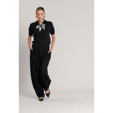 Nisan Triko Bisiklet Yaka Fularlı Triko Kazak